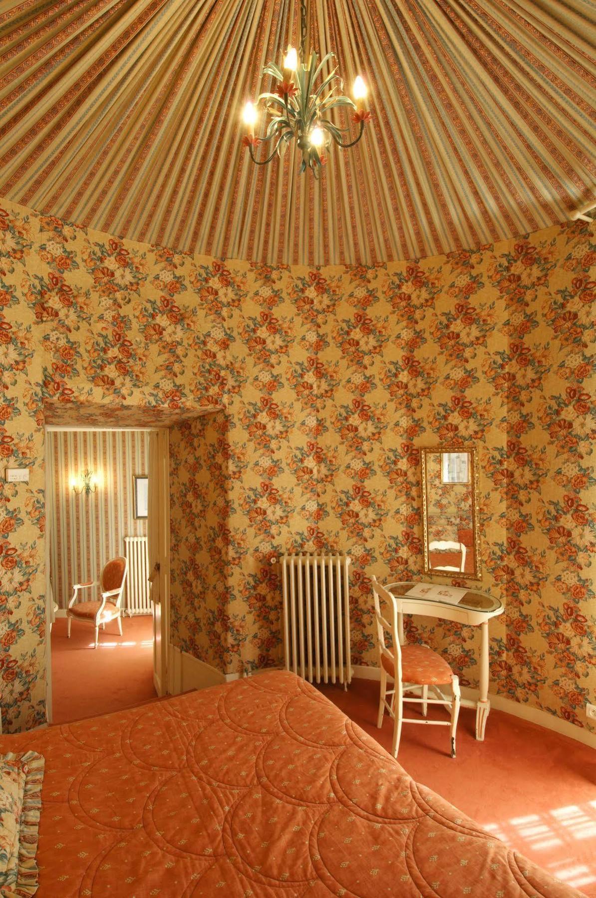 Hotel Chateau De Castel Novel - Les Collectionneurs Varetz Esterno foto